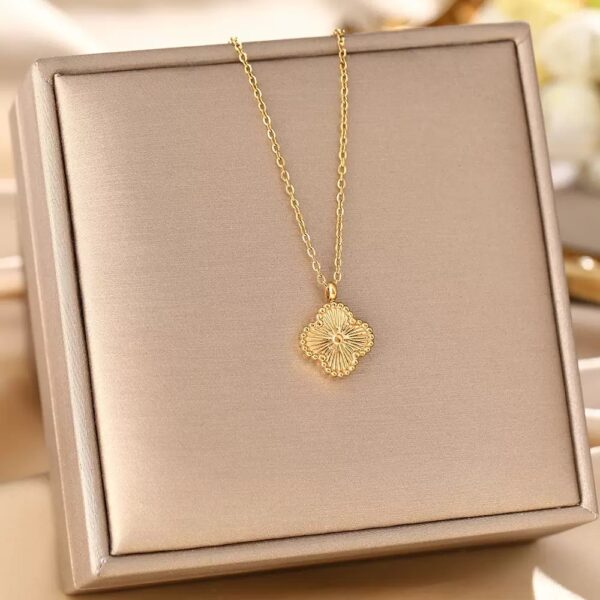 Florèlle Necklace