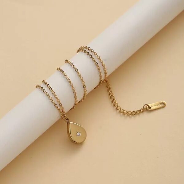Golden Teardrop Spark