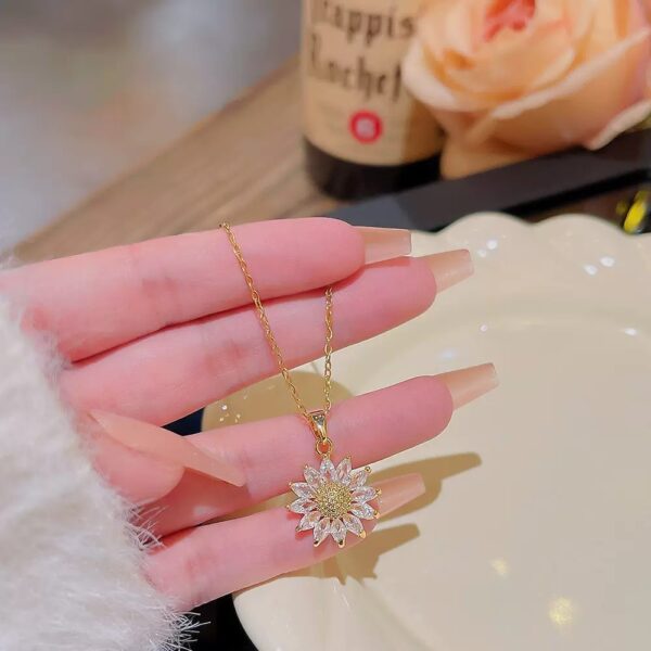 Sunflower Glow Necklace