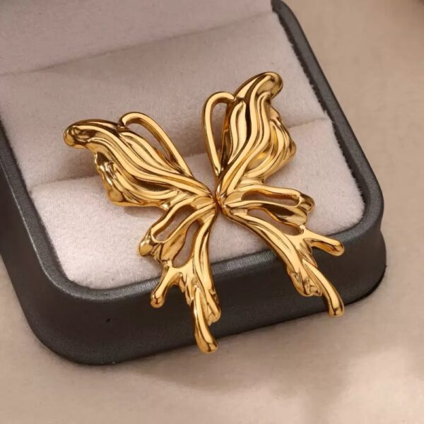 Mariposa butterfly earrings