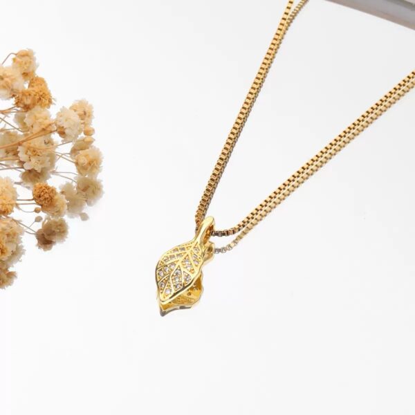 Leafy Necklace